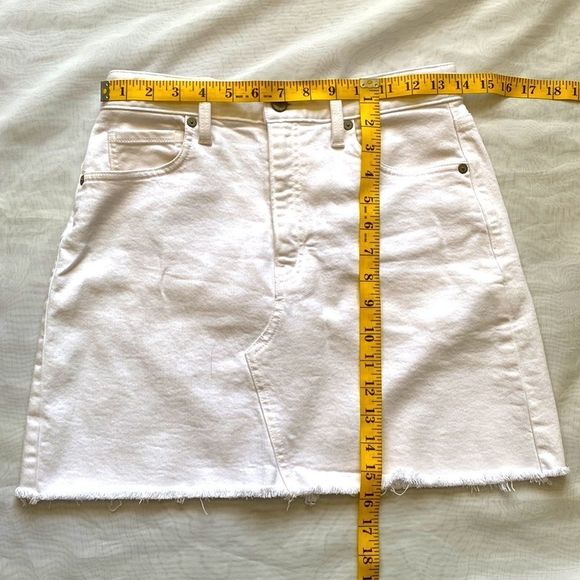 Banana Republic White Denim Mini Skirt - Picture 2 of 5